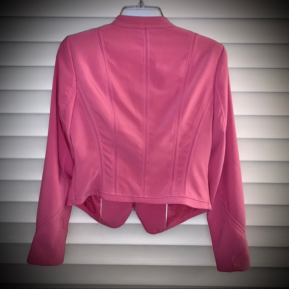 WHBM Moto style cropped jacket. Size 6 - Picture 5 of 11